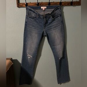 Lucky Brand “ Sweet” Midrise Straight Jeans